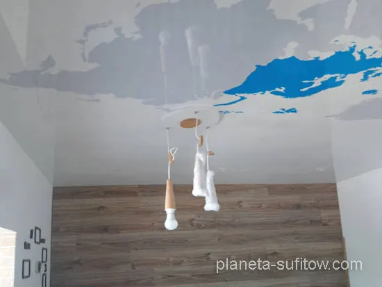 mapa świata - sufit z nadrukiem