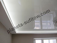 lustrzany sufit z LED